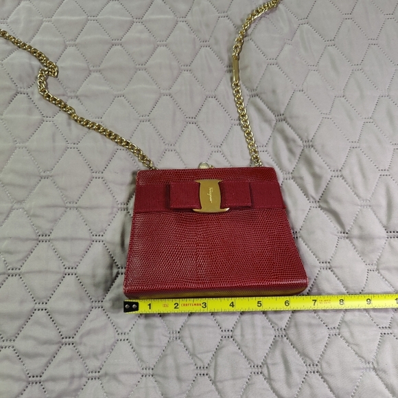 Salvatore Ferragamo Vara Bow Bag - Picture 9 of 9